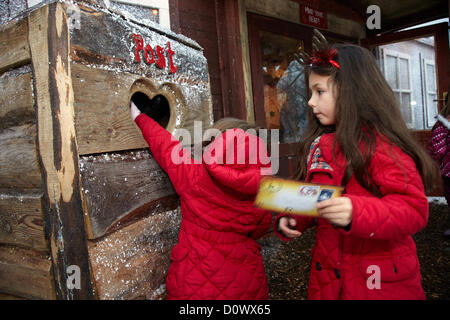 Nel villaggio di Elf, Lapponia UK, Bewl Water, Kent, UK Foto Stock