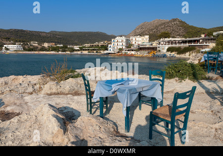 Aegina Island al mar mediterraneo in Grecia. Agia Marina Village. Foto Stock