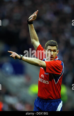 GEORGE CLANCY arbitro internazionale TWICKENHAM MIDDLESEX INGHILTERRA 01 Dicembre 2012 Foto Stock