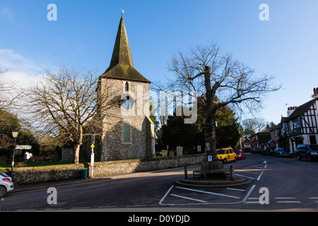 La 13C la chiesa di Santa Maria Vergine nel North Downs villaggio di downe, ora Bromley, originariamente Kent, Regno Unito Foto Stock