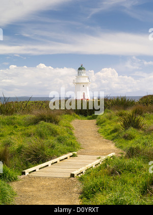 Vista del faro Waipapa, costa sud dell'Isola del Sud, Nuova Zelanda Foto Stock