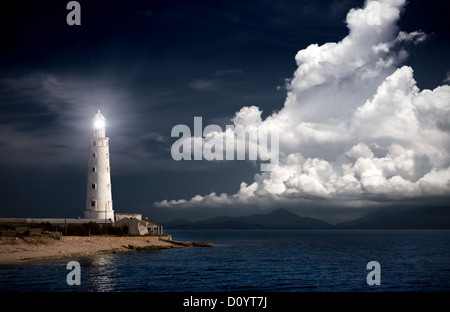 Faro di notte Foto Stock