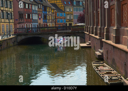 Colmar, Little Venice, La Petite Venise, Alsazia, Strada del Vino, Alsazia strada del vino, Haut-Rhin, Francia, Europa Foto Stock