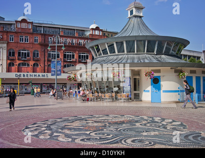 Piazza di Bournemouth, Bournemouth City Centre, Dorset, England, Regno Unito Foto Stock