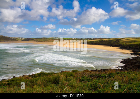 Crantock bay e la spiaggia Cornwall Inghilterra Regno Unito vicino a Newquay e a sud ovest il Percorso Costiero Foto Stock
