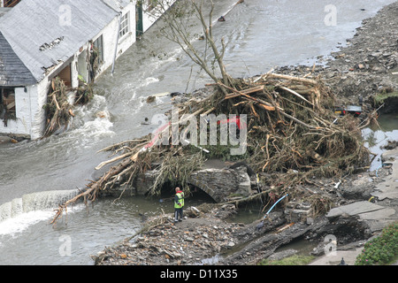 Conseguenze del Boscastle inondazioni nel 2004. Foto Stock