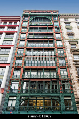 Il piccolo edificio cantante, Soho, facciata in Art Nouveau, , Manhattan, New York Foto Stock