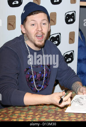 Il professor GREEN PROFESSOR X VERDE collezione Puma. La firma di Londra Inghilterra Regno Unito 06 Dicembre 2012 Foto Stock