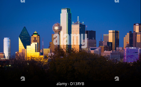 Dallas Downtown skyline al tramonto Foto Stock