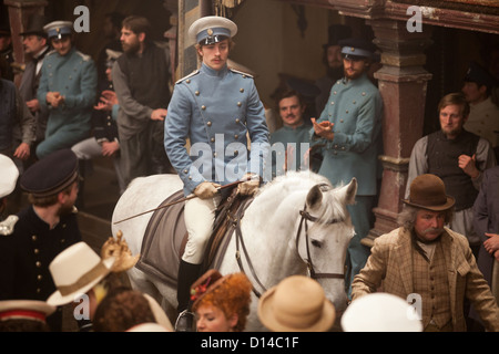 ANNA KARENINA (2012) AARON TAYLOR-JOHNSON JOE WRIGHT (DIR) 022 COLLEZIONE MOVIESTORE LTD Foto Stock