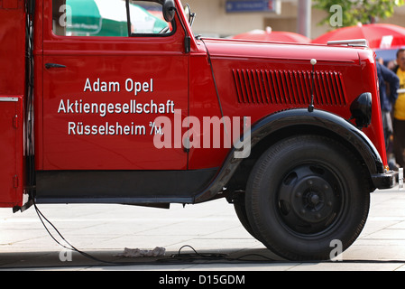 Russelsheim, Germania, Opel Blitz red denominata Adam Opel Aktiengesellschaft Foto Stock