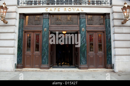 Il Cafe Royal in Regent Street riapre dopo importanti lavori di ristrutturazione da architetto Sir David Chipperfield, Londra Foto Stock