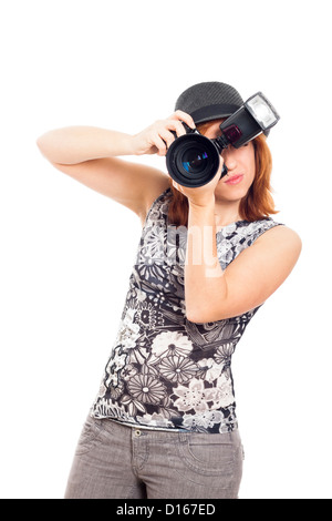 Ritratto di giovane donna fotografo, isolati su sfondo bianco. Foto Stock