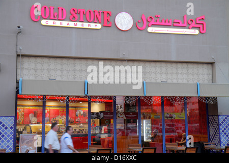 Dubai UAE,Emirati Arabi Uniti,Deira,al Rigga,al Rigga Road,al Ghurair Centre,shopping shopper shopping negozi mercati di mercato mercati di acquisto s Foto Stock