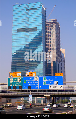 Dubai UAE,Emirati Arabi Uniti,Centro commerciale,Sheikh Zayed Road,Conrad,hotel,Sama Tower,grattacieli di alto livello edifici edificio Duja Tower,u Foto Stock