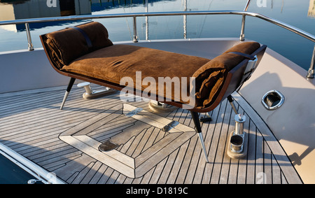 L'Italia, toscana, Viareggio, TECNOMAR VELVET 83' di yacht di lusso, prua Foto Stock