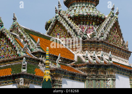 Phra Viharn Yod, Wat Phra Keo Grand Palace di Bangkok Foto Stock