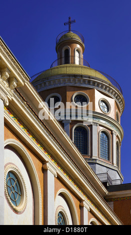 L'Italia, sicilia, Tindari, la cupola della Basilica di Santa Maria Santuario Foto Stock