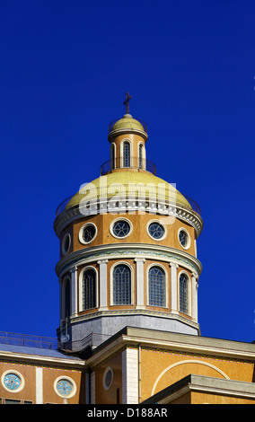 L'Italia, sicilia, Tindari, la cupola della Basilica di Santa Maria Santuario Foto Stock