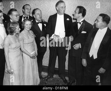 Herbert Hoover solo 1928 interruzione campagna democratica in Sud. Il 1928 repubblicano candidato presidenziale, ha parlato a 50.000 Foto Stock