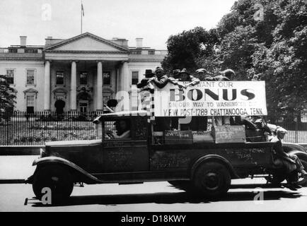 Esercito Bonus reduci da Chattanooga, sfilata passato casa bianca in un carrello. Maggio 18, 1932. (CSU ALPHA 1776) Archivi CSU/Everett Foto Stock