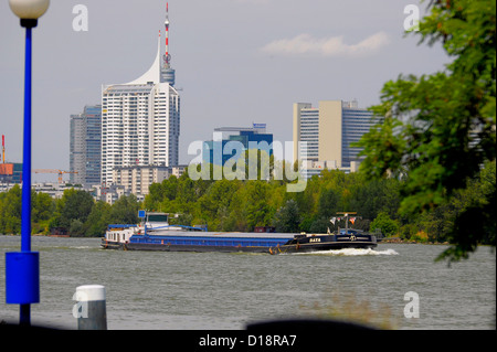 Österreich, Wien, Donaustrand, neues,modernes Wien, Donau City, Fernsehturm, Foto Stock