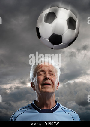 Senior uomo voce football Foto Stock