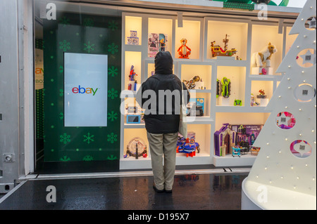 Il marketer online, eBay apre la eBay Toy Box, un pop-up store nel Meatpacking District di New York Foto Stock