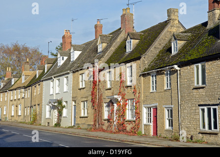 Cottages, West End, Witney, Oxfordshire, Regno Unito Foto Stock