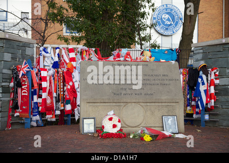 Hillsborough Memorial a Sheffield mercoledì FC Foto Stock