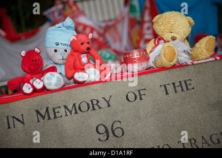 Hillsborough Memorial a Sheffield mercoledì FC Foto Stock