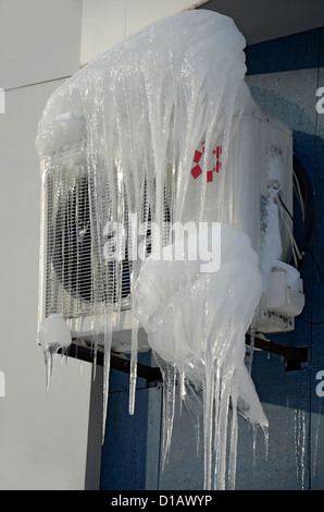 Il condizionatore d'aria in inverno. Altai. La Siberia Foto Stock