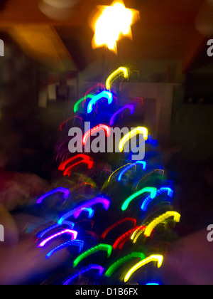 Holiday Lights su albero di Natale Foto Stock