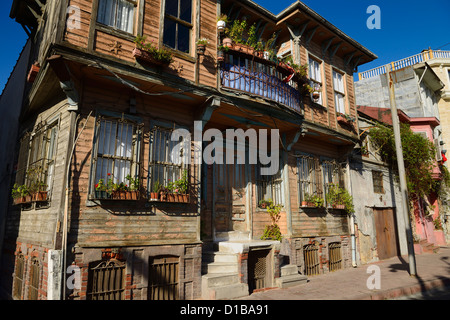 Ottomano storica casa in legno in Kadirga Fatih Istanbul Turchia Foto Stock