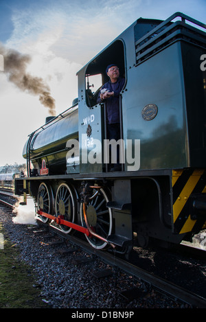 La rampa di picco Santa speciale del treno a vapore che corre da Rowsley a Matlock nel distretto di Peak Derbyshire Foto Stock