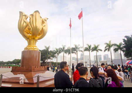 Il Golden Bauhinia Square a Wan Chai di Hong Kong. Foto Stock