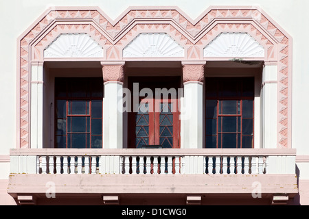 Art Deco finestra Dettaglio, Napier, Isola del nord, Nuova Zelanda. Foto Stock