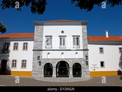 Pousada de Beja, Hotel Sao Francisco, restaurata del XIII secolo il convento francescano, centro città, Beja, Alentejo, Portogallo. Foto Stock