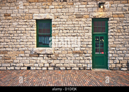 Vecchio weathered Distillery District di Toronto, Canada Foto Stock
