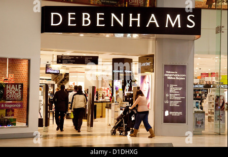 Negozio Debenhams shop, esterno, MK Centre, Milton Keynes, Buckinghamshire REGNO UNITO Foto Stock