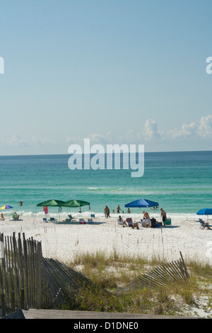 Vacanzieri su Crystal Beach a Destin Florida Foto Stock