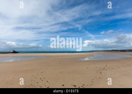 Spiaggia di St Ouen's Bay, La Baie de St Ouen, Jersey west coast, Isole del Canale, REGNO UNITO Foto Stock