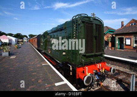 Classe 08 locomotore D3940? sulla linea di papavero, North Norfolk ferroviarie, a Sheringham, Norfolk, Inghilterra, Regno Unito, Europa Foto Stock