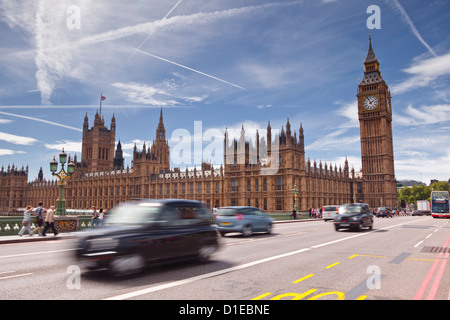 Westminster Bridge e le case del Parlamento, Westminster, London, England, Regno Unito, Europa Foto Stock