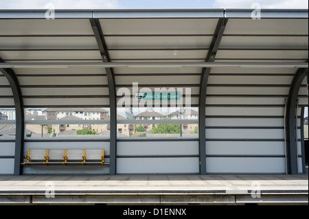 West silvertown Station sulla linea delle Docklands Light Railway in East London, England, Regno Unito Foto Stock