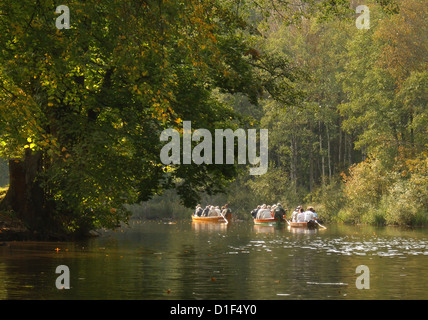 Barche di rafting sul fiume Foto Stock