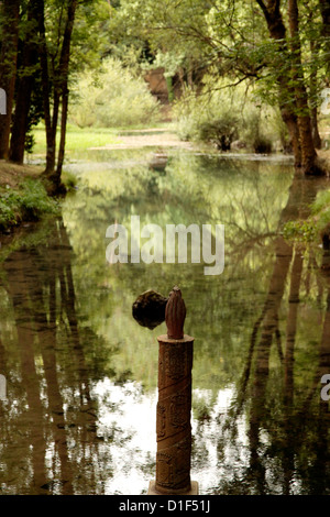 Fontibre,il fiume Ebro, Hermandad de Campoo de Suso, Cantabria, Spagna, Europa Foto Stock