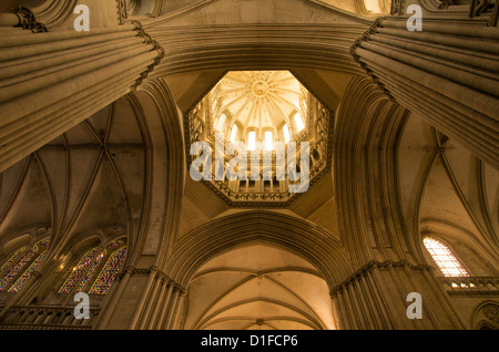 Dettaglio del tiburio ottagonale torre, la cattedrale di Notre Dame risalente al XIV secolo, Coutances, del Cotentin, in Normandia, Francia Foto Stock