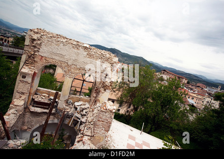 Una vista della città di Aquila dopo il 2009 eathquake, l'Aquila, Abruzzo, Italia, Europa Foto Stock