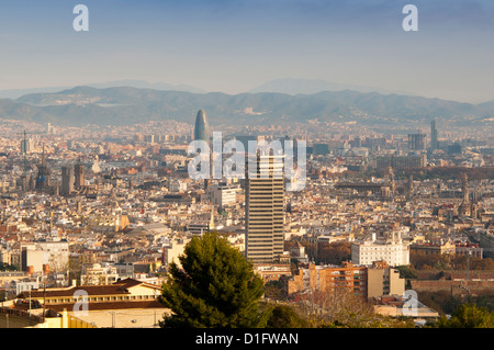 Vista di Barcellona Dal Mirador del Alcade, Barcellona, Catalunya (Catalogna) (Cataluña), Spagna, Europa Foto Stock